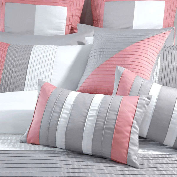 3 Pcs  Luxury Horizontal Pleats Duvet Set -   Grey And Pink